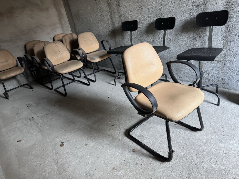 Scaune diferite modele