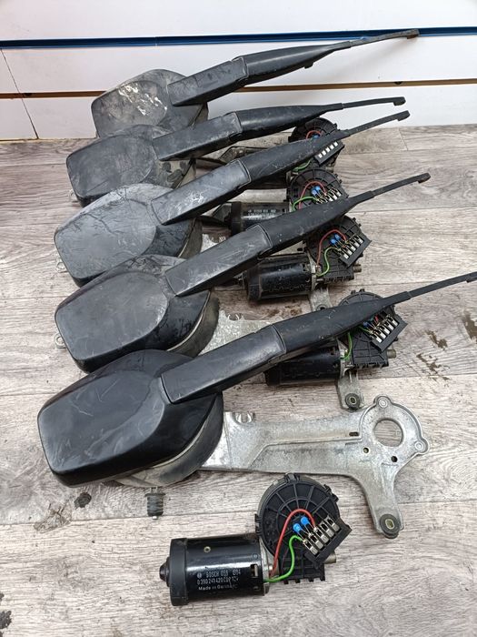 Механизм дворника Мерседес 210