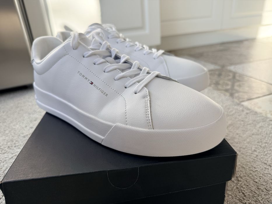 маратонки / кецове / Tommy Hilfiger TH Court LTH DETAIL ESS 46 номер