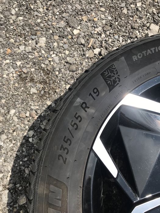 Джанти с гуми три броя за Хюндай Айоник 5 Hyundai Ioniq 5  19 цола