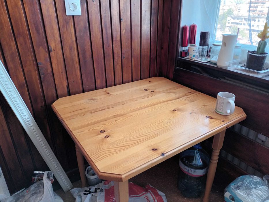 Голяма дървена кухненска маса 80/90см- уникална, правена по поръчка!