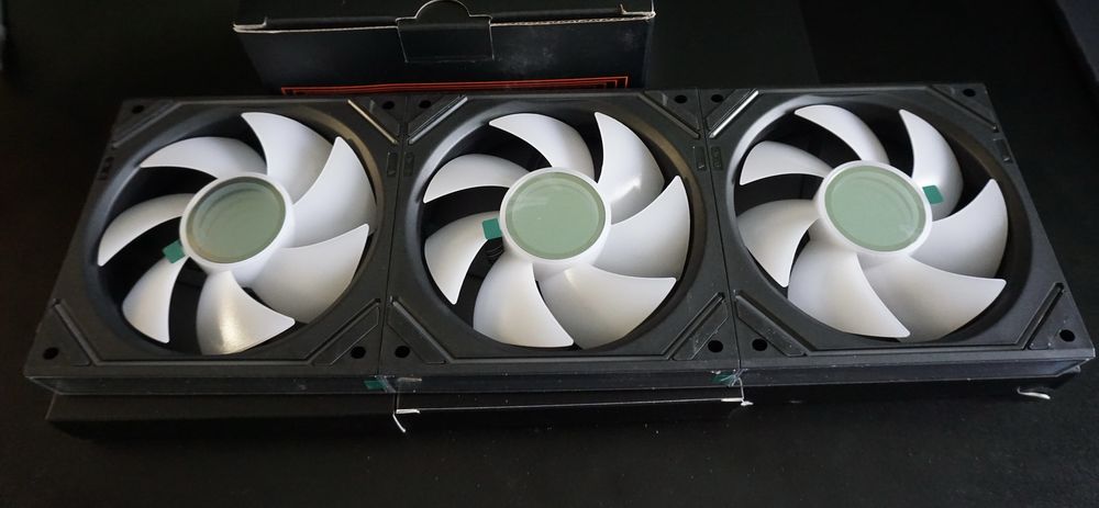 Pachet de 3 - Ventilator PC AsiaHorse DAWN 120mm Daisy Chain PWM Fans