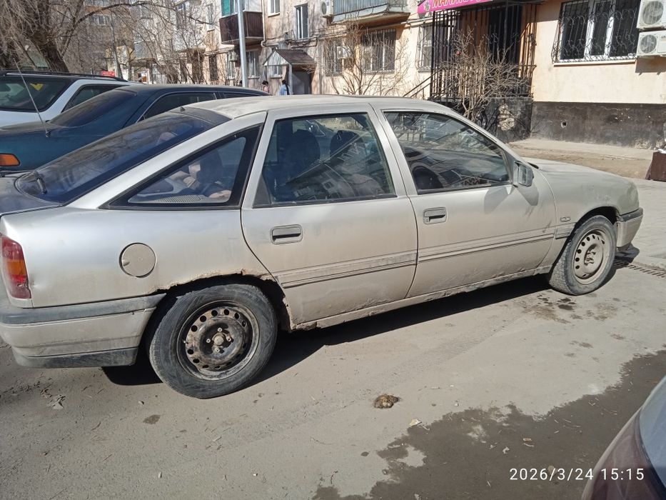 Опель вектра 1,8 моно