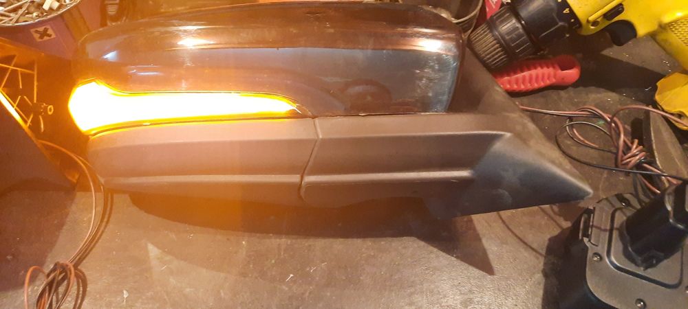 Зеркала автомобильные, с повторителем