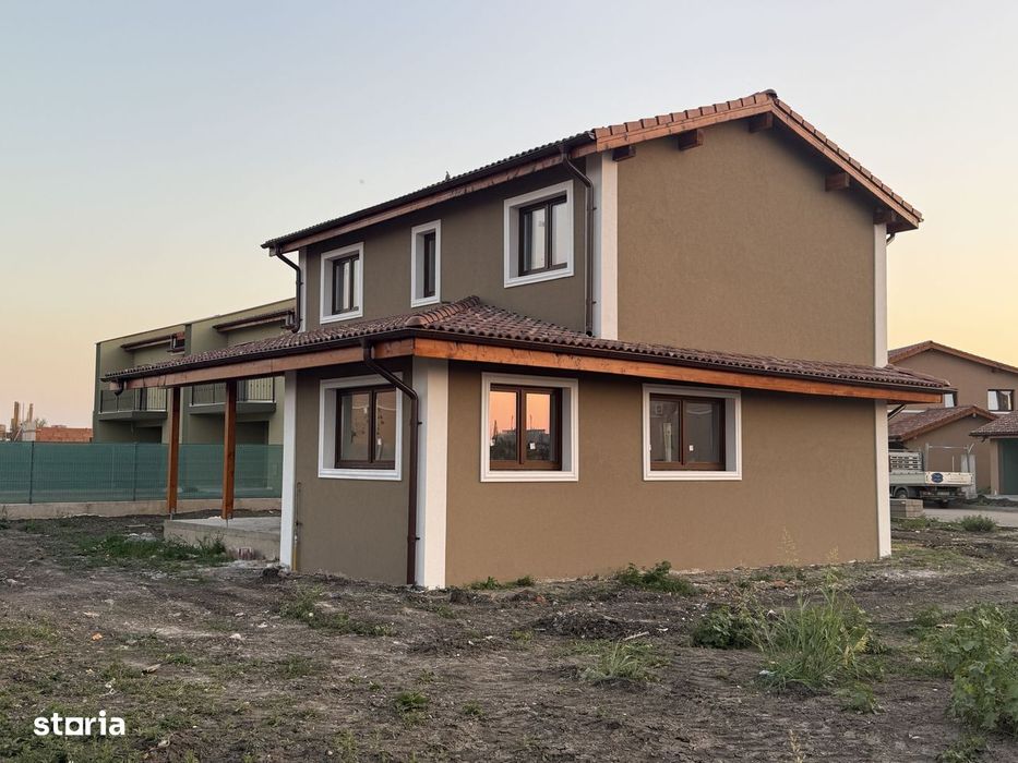 Casa individuala, 4 camere, 120mp, 589mp teren, Cartierul Primăverii!
