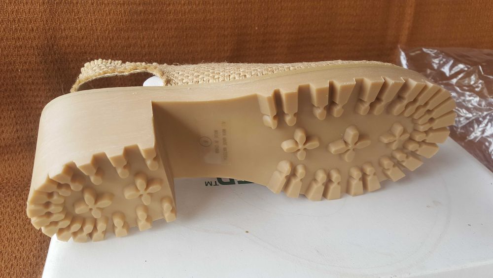 Дамски летни обувки