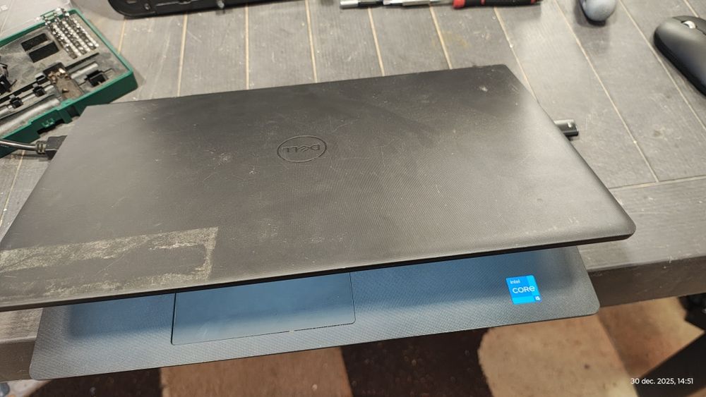 Dell Vostro 15 3510