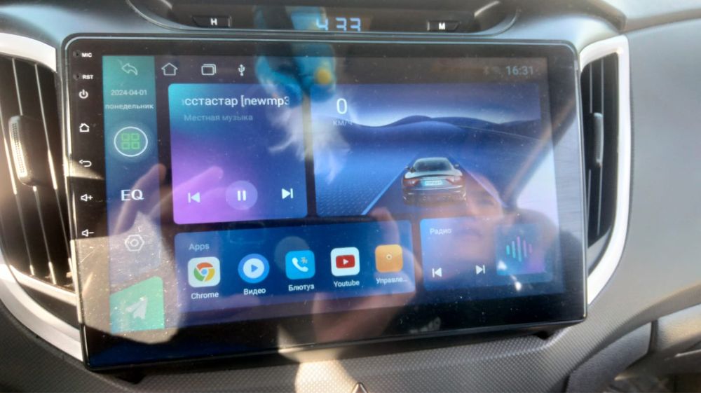 Продам андройд планшет на авто