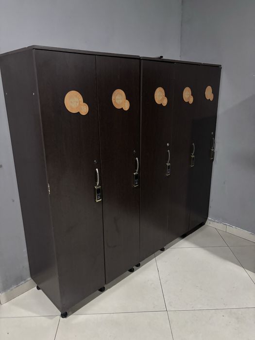 Продается шкафы