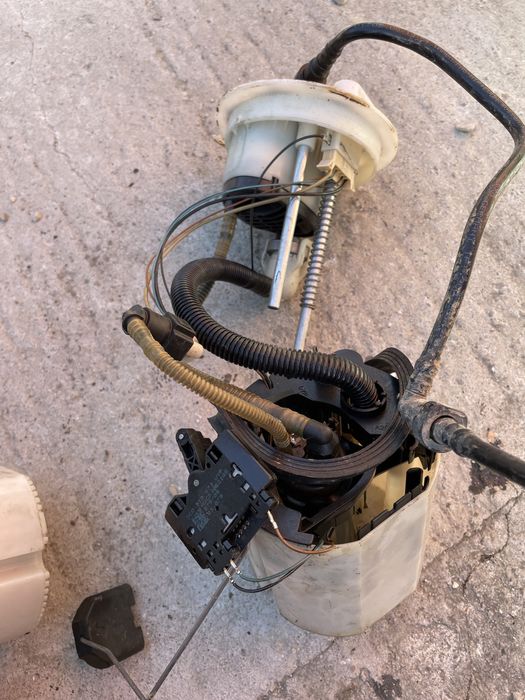 Modul pompa benzina combustibil + pompa VW passat CC golf jetta tsi