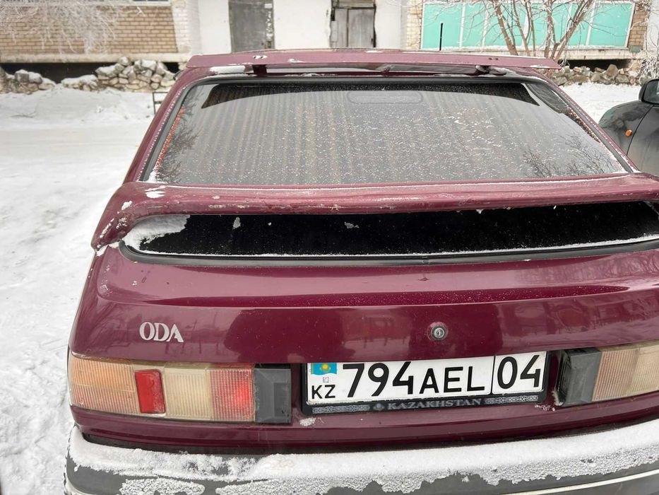 Продам  МАШИНУ Иж. ОДА