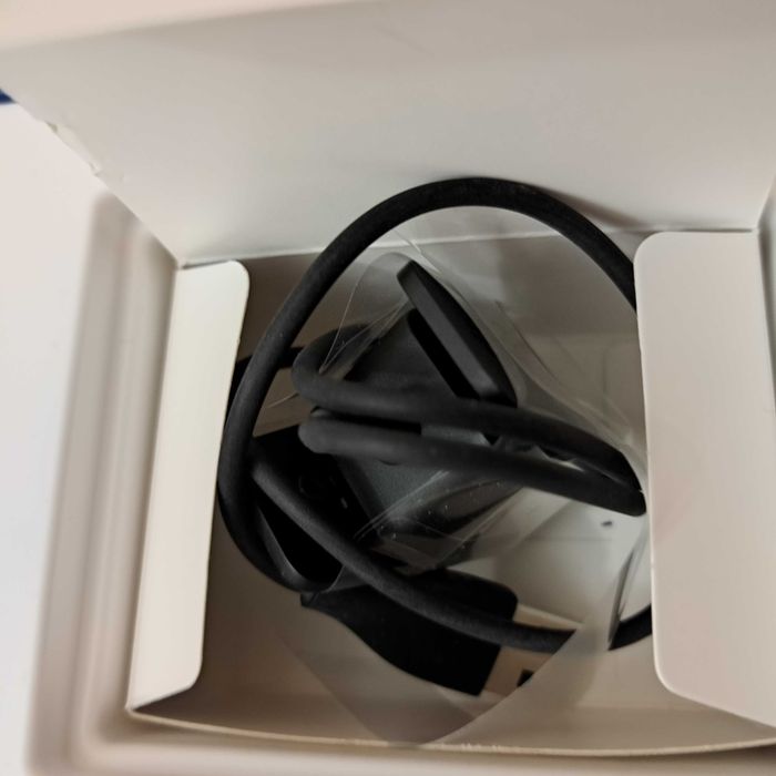 Фитнес гривни Fitbit Charge 2