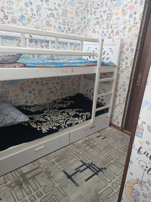 Продается 3-комнатная квартира (2/7), 48 м², Сергели-6А, кирпичный дом
