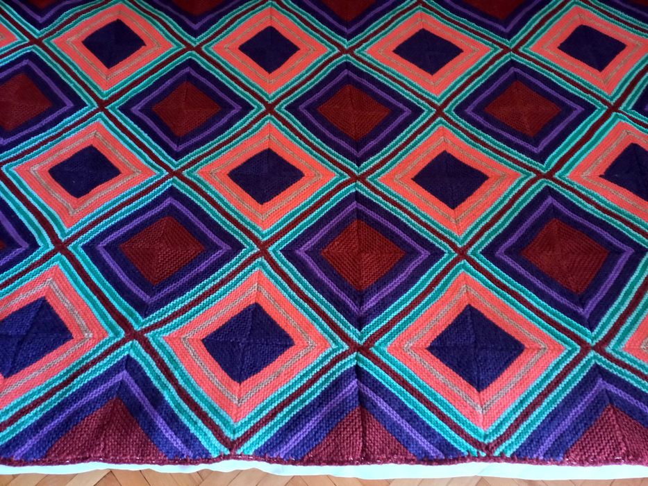 Ръчно Плетен килим