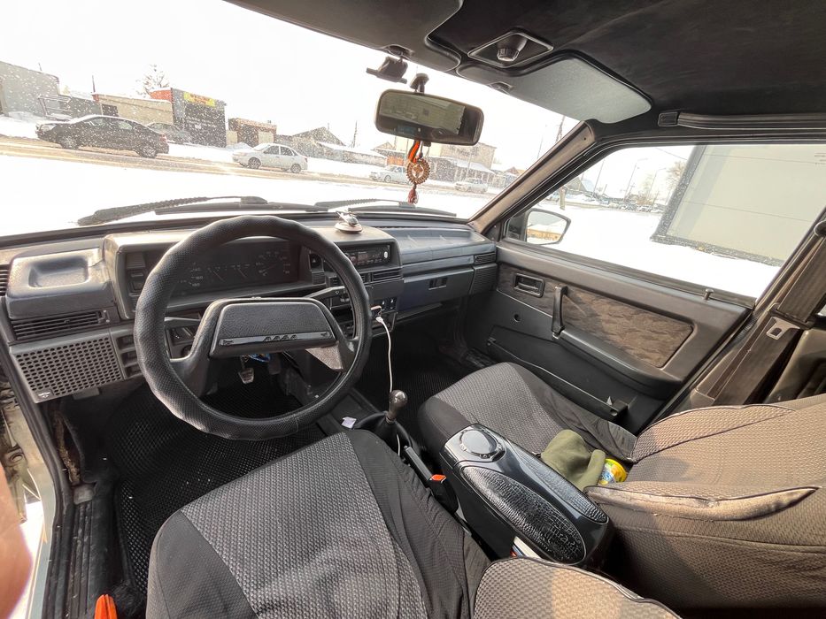 Продам машину 21099