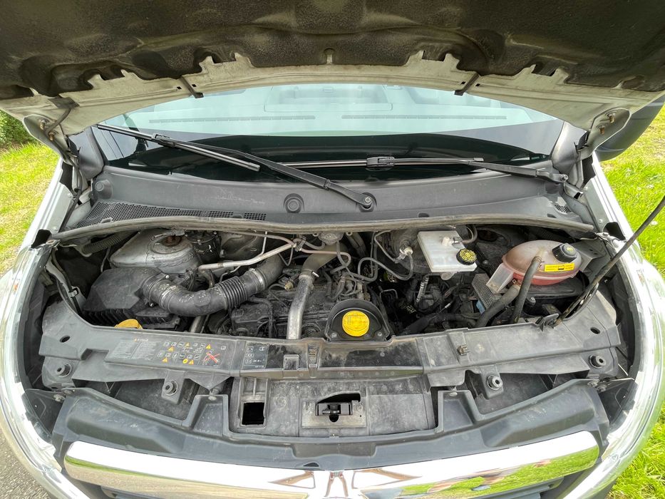 Vand URGENT Opel Movano 2017 prelata 8 pal