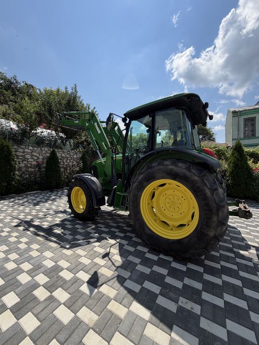 John deere 5090M