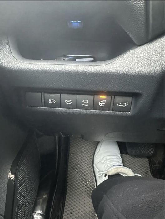 Продаю Тойота рав 4