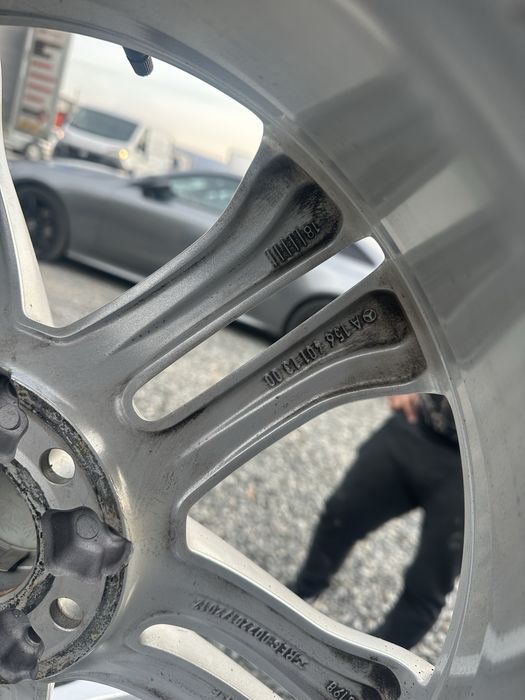 Set Jante Mercedes GLA 18 anvelope vara 235 50 18