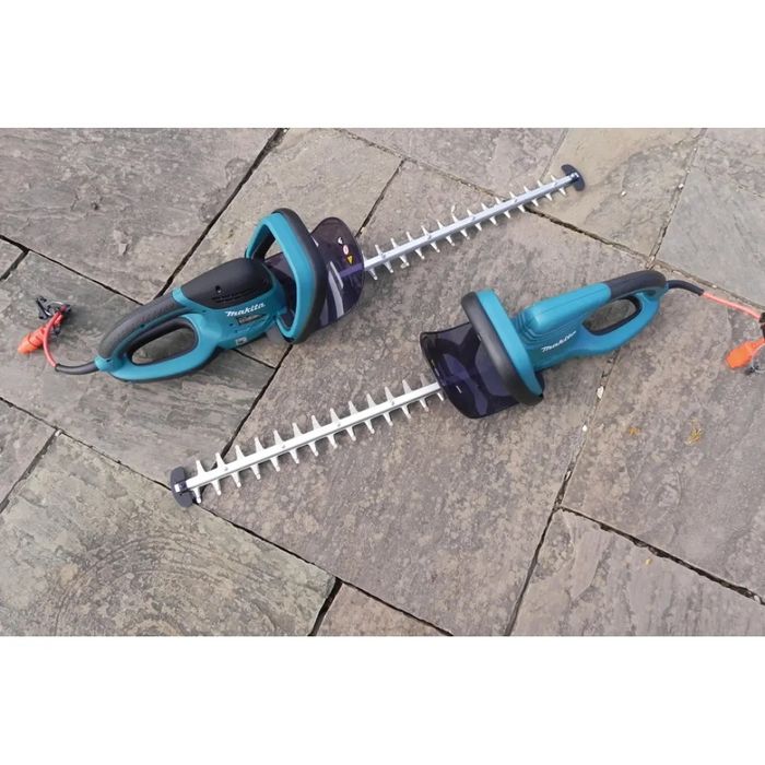 Храсторез Makita UH6580 /670 W, 650 мм./