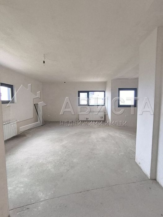 Продава се Двустаен апартамент в София, Лагера - 88 кв.м за 2279 €/кв.м - Снимка #3