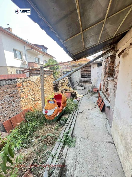 Продава се Етаж от къща в Плевен, Широк център - 115 кв.м за 1374 €/кв.м - Снимка #11