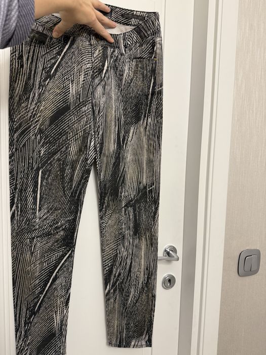 Панталони и дънки elisabetta franchi, michael kors, guess