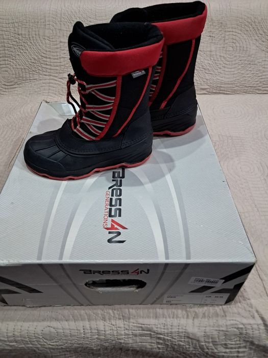 Продавам детски апрески