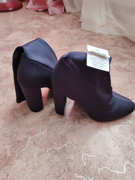 Продам сапоги чулки