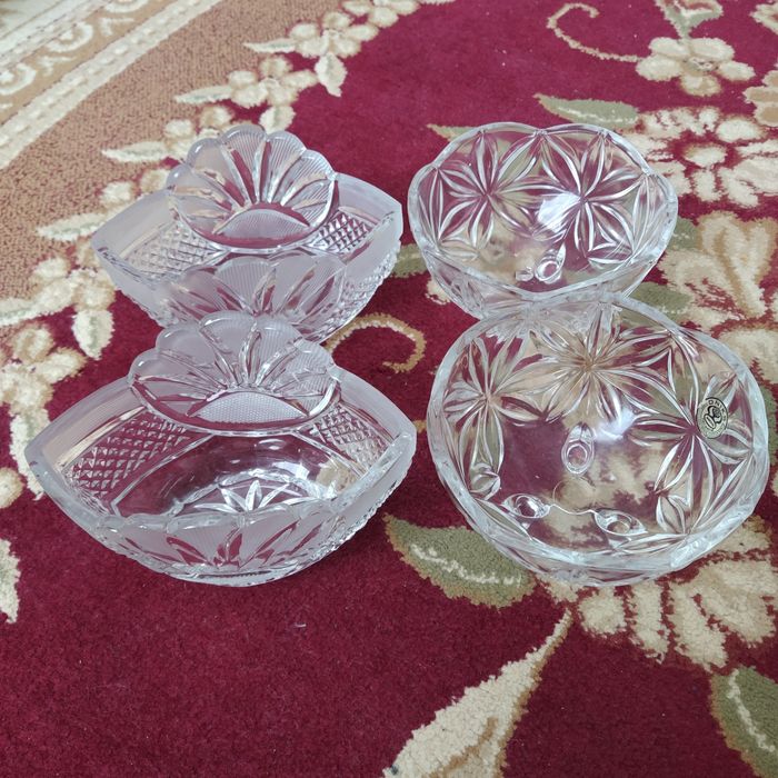 Вазочки хрустальные