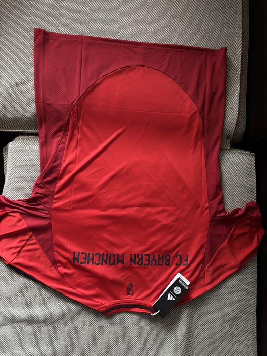 Нова футболна тениска Bayern Munchen