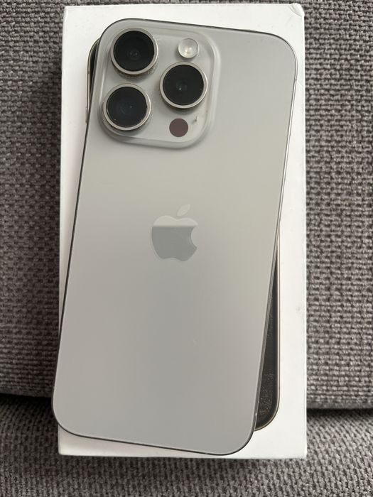 Apple Iphone 15 Pro 1TB Natural Titanium