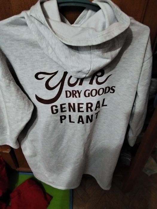 Продам женские вещи!