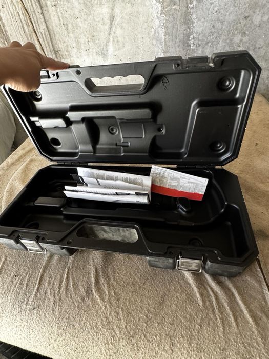 Кутия от саблен трион