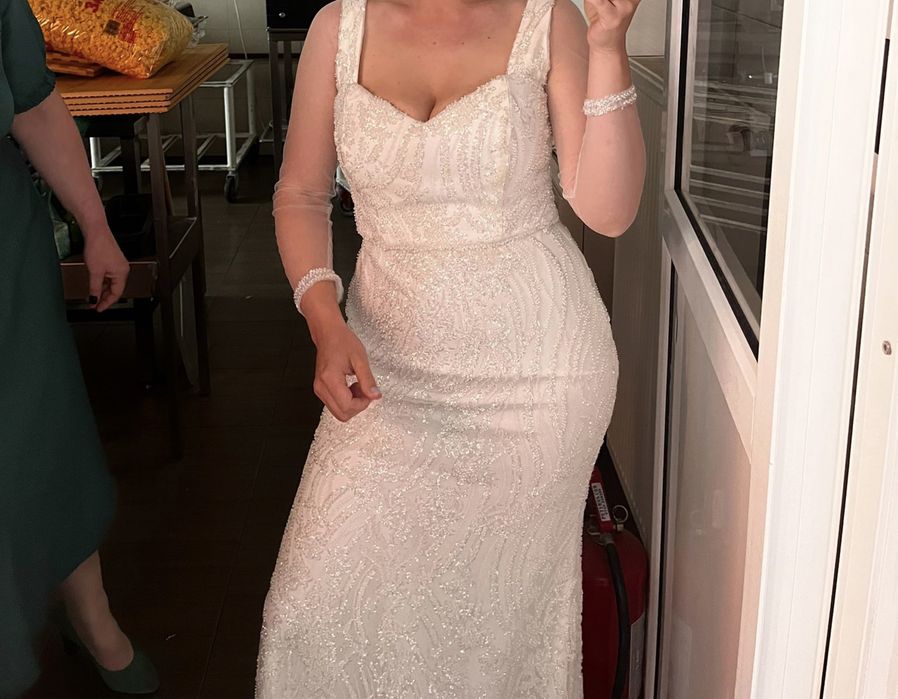 Vand rochie mireasa marimea S