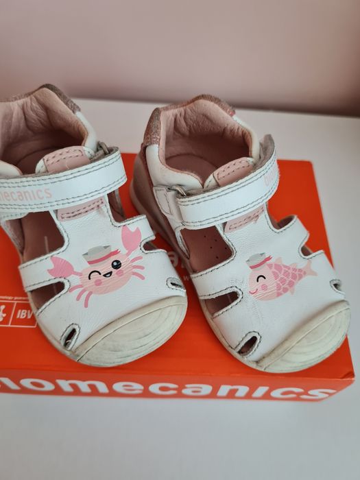 Бебешки обувки за прохождане Biomecanics