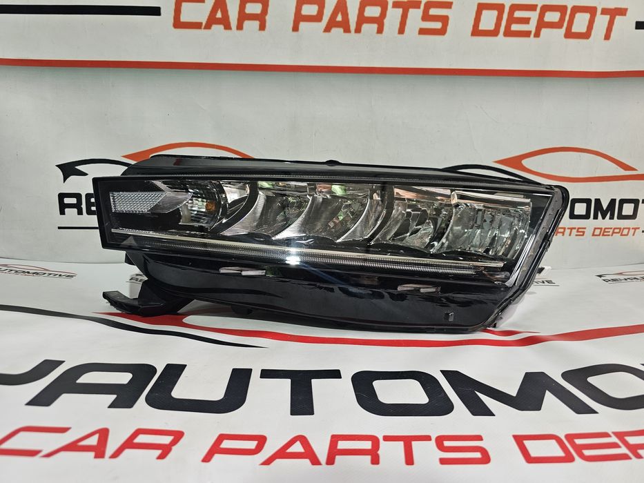 Far stanga led Skoda Octavia 4 dupa 2019 cod 5E4941015
