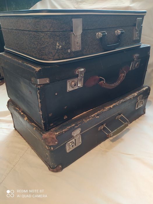 Продам чемоданы времён СССР