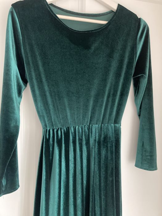 Rochie superba verde smarald