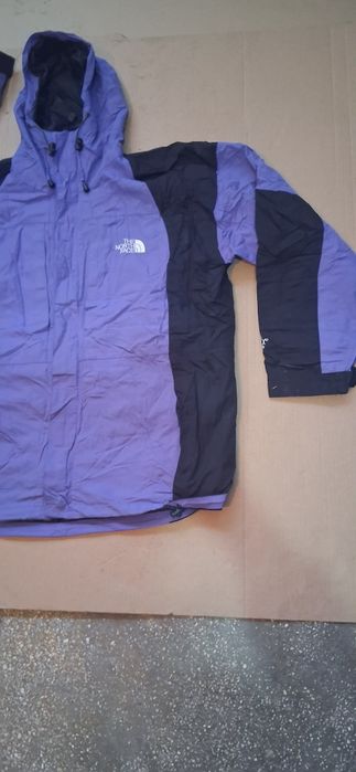 Geacă vinage The north face gore-tex mărimea xl, merge la xxl