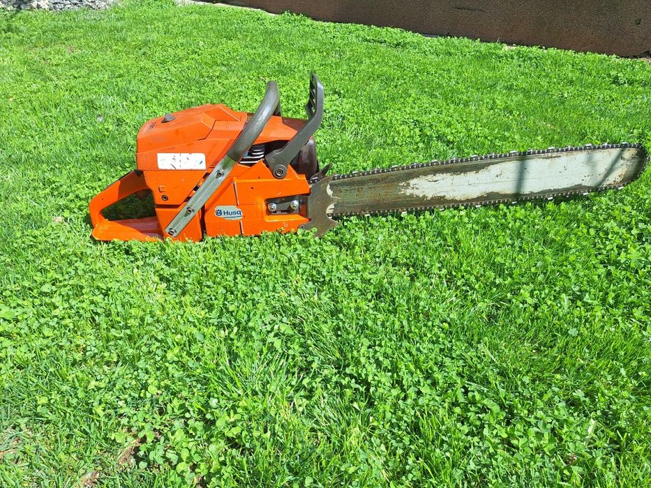 Vând drujba husqvarna 3120 xp