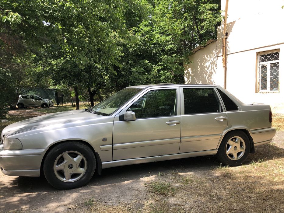 Volvo s70 продаеться