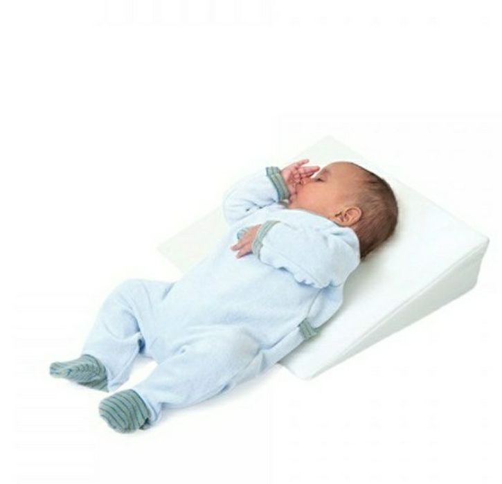 Възглавница против повръщане с наклон + подарък