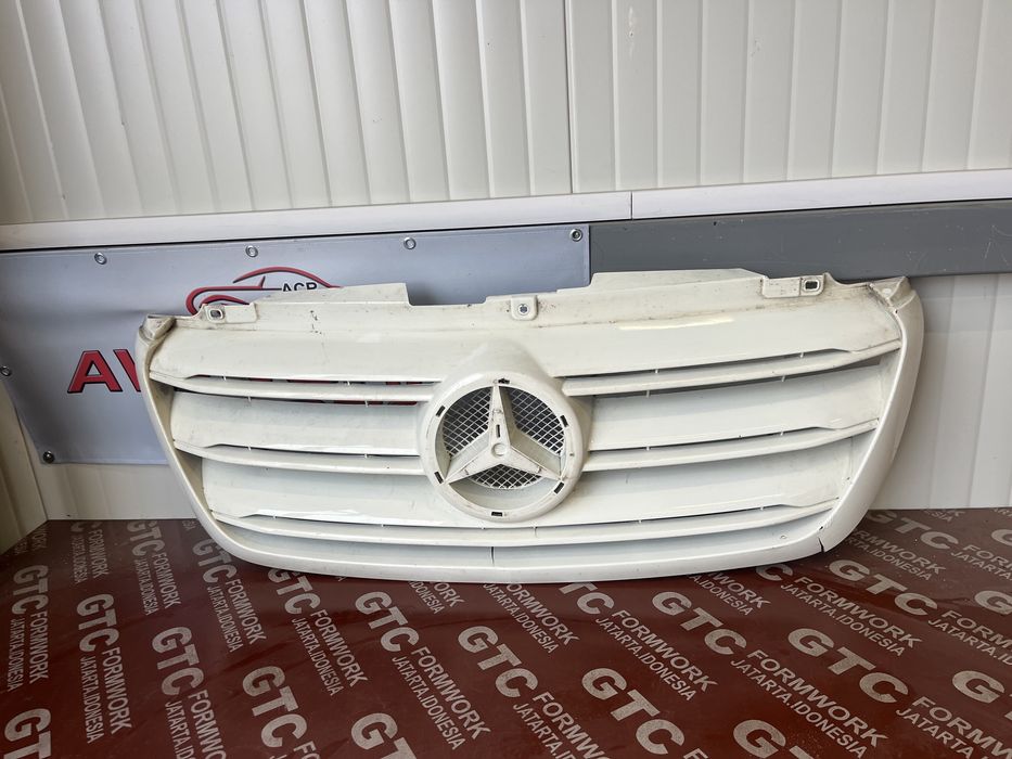 Решетка Mercedes Sprinter 2018- W910 3бр