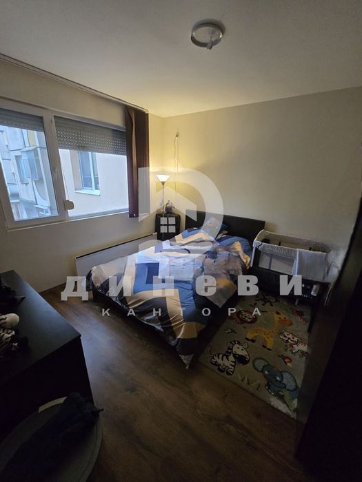 Продава тристаен до СУ Иван Вазов