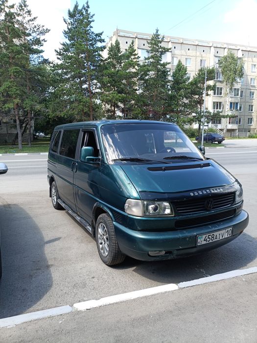 Продам машину бусик
