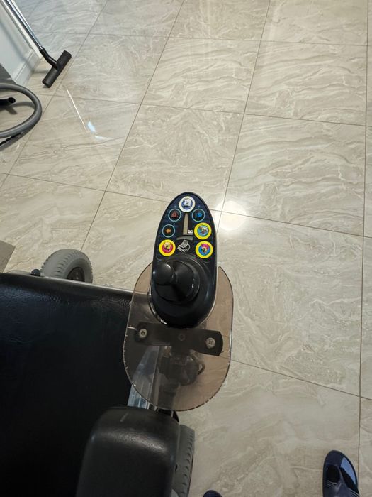 Scaun Rulant electric In stare foarte buna