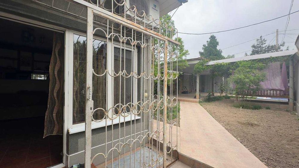 Дом Участок 4.3 сот Узбум Фаргона Йули Саракулька 45.000 сот Хозяин