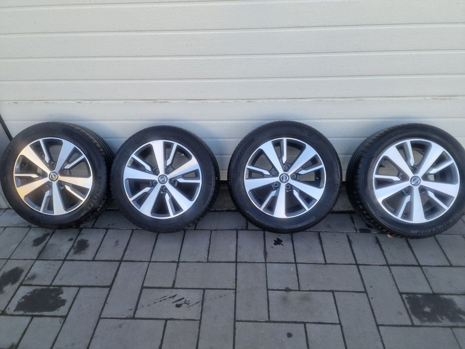 Jante aliaj Nissan R16 16x6 1/2 J cu cauciuc 205/55 R16