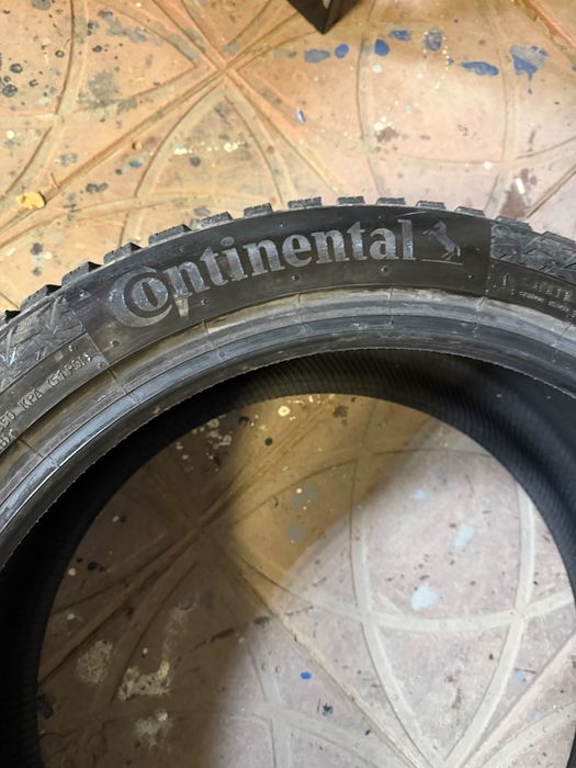 Продам шины Continental ice contact 3 245/40 R19